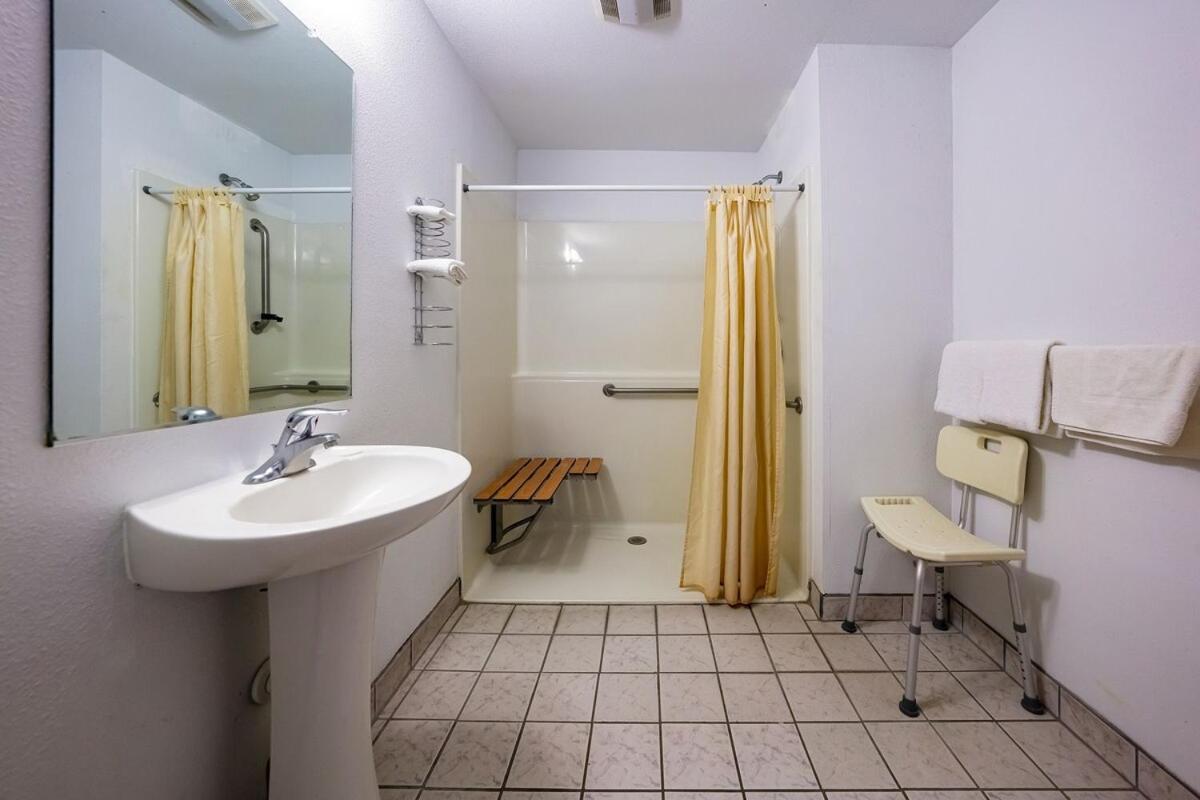Budget 8 Motel John Day Exteriör bild